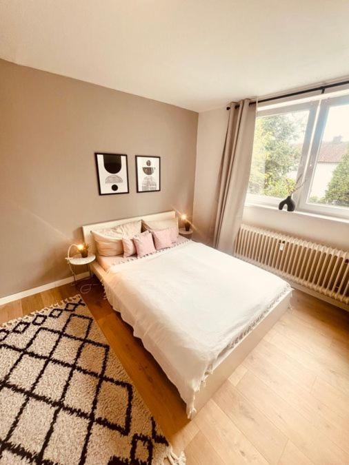 Ferienwohnung An Der Uniklinik Mit Eigener Kueche Und Renoviertem Badezimmer Hombourg Extérieur photo